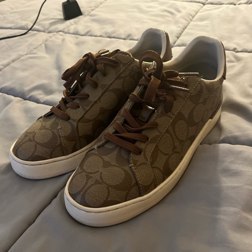Size euro 41 coach mens